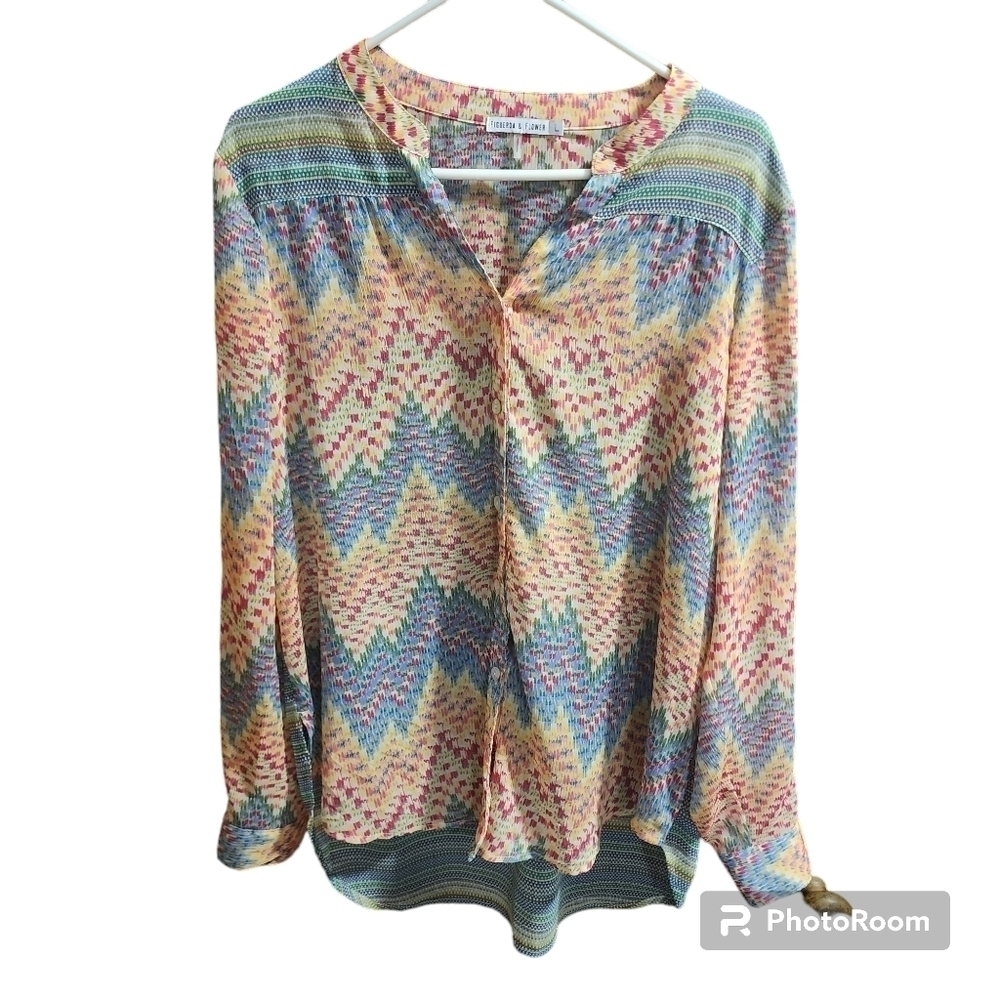 Figueroa & Flower Women's Colorful Blouse Size Large